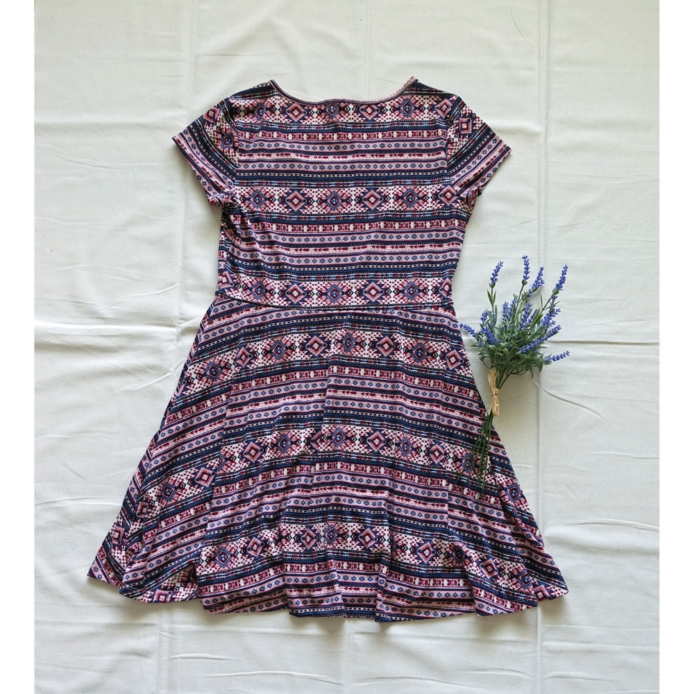 Wallflower Aztec-patterned dress - Picture 2 of 3